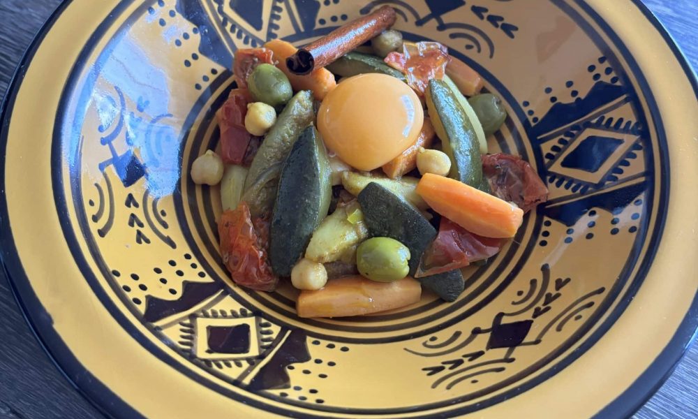 Tajine de légumes, oeuf confit à l’huile d’olive