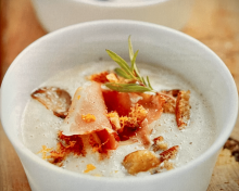 Velouté châtaignes et bacon