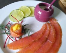 Gravlax de saumon à la mousse de fromage de Langres