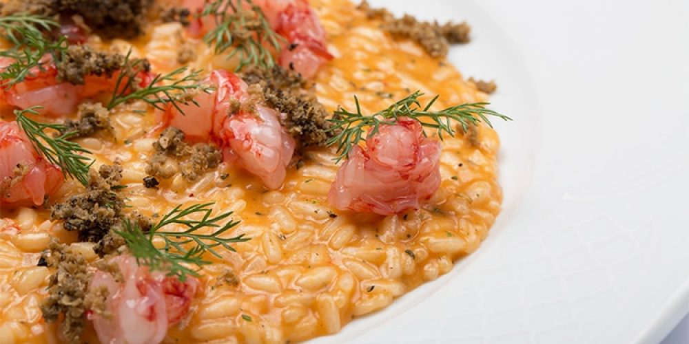 Risotto Carnaroli Campo Dell’Oste « Regina Vittoria » avec crevettes rouges de Sicile Franciacorta et thym